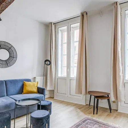Charming Studio In The Centre Of - Welkeys Апартаменты